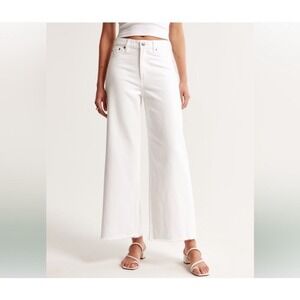 Abercrombie & Fitch The Crop Wide‎ Leg High Rise Jeans White Women's Size 30/10